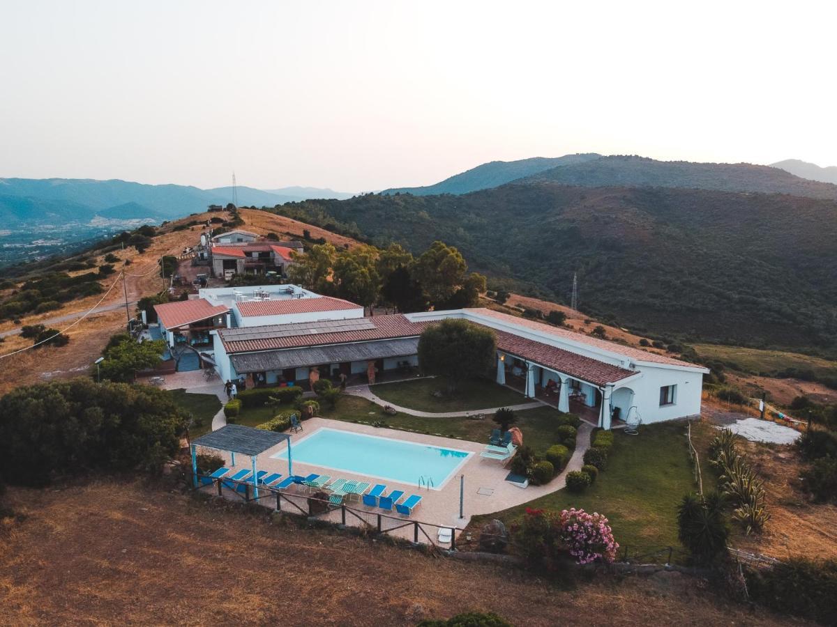 Agriturismo Irghitula Posada  Eksteriør billede